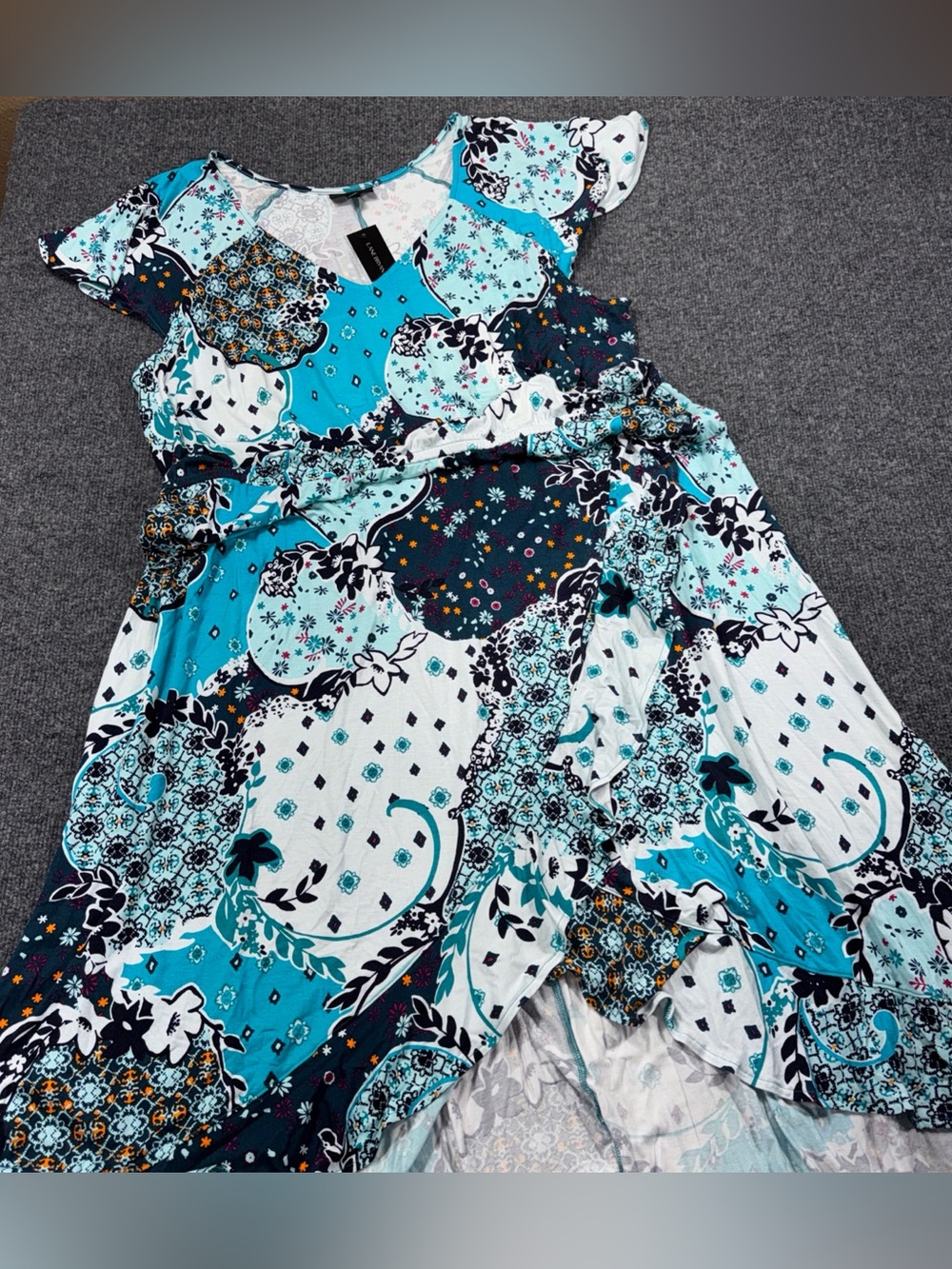NWT Lane Bryant Flutter Sleeve Floral Midi Dress Women’s 22/24